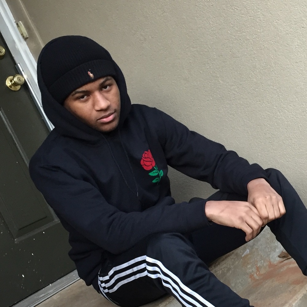 Meet your Posher, Samuel